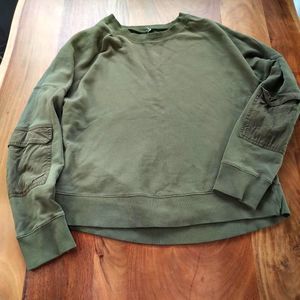 Fabletics Crew Neck Pullover